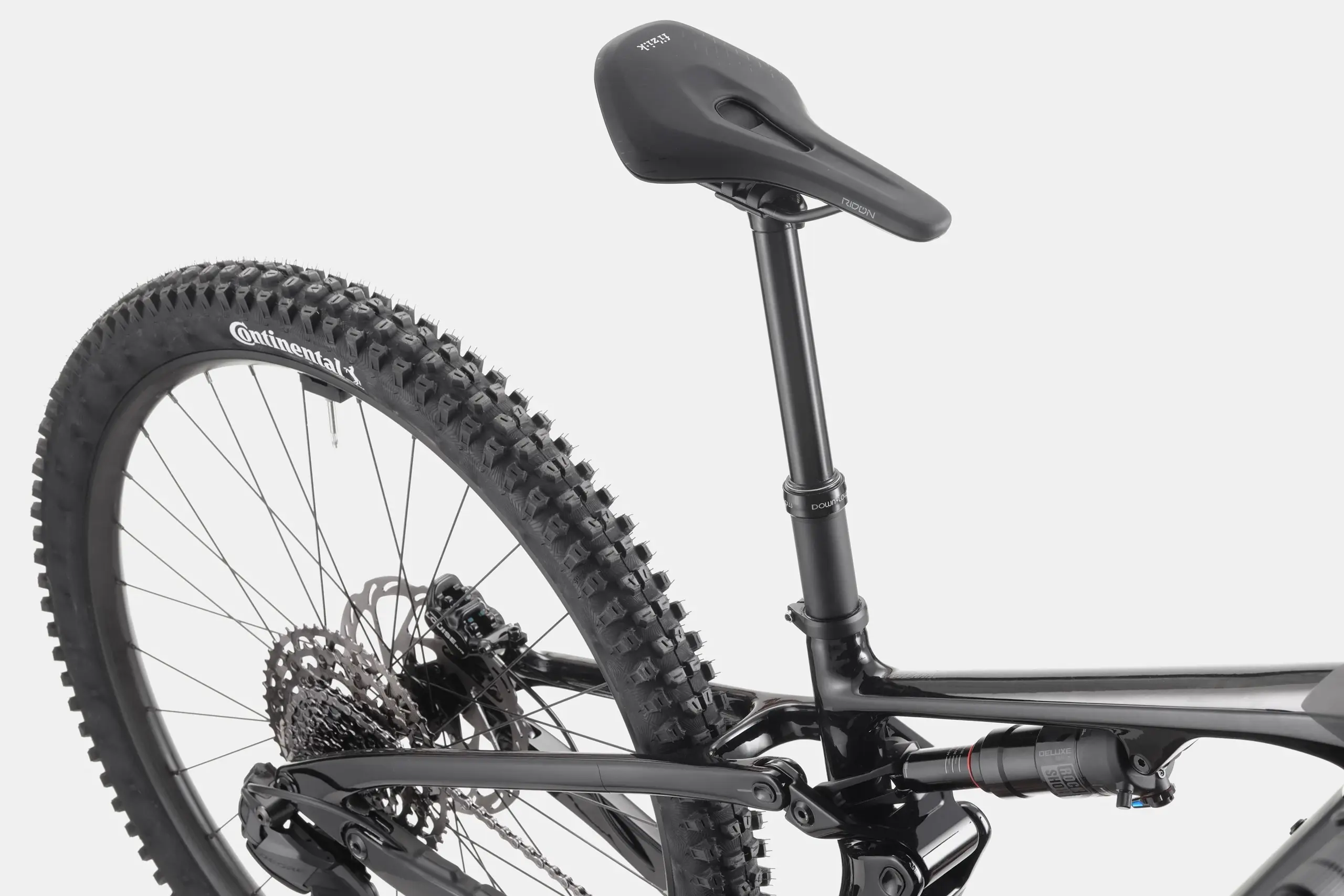 Bicicleta electrica cannondale moterra 2 bosch de carbono para montana en Bikes Click