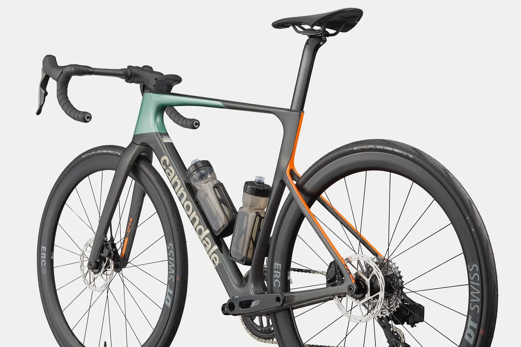 Bicicleta de carretera de carbono Cannondale SuperSix EVO 4 SRAM Rival AXS