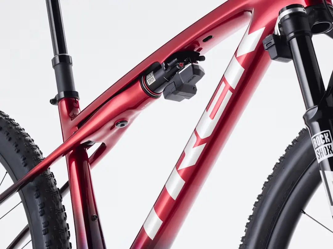 Bicicleta de montaña de carbono Trek Supercaliber SLR 9.8 X0 Flight Attendant Gen 2 en Bikes Click