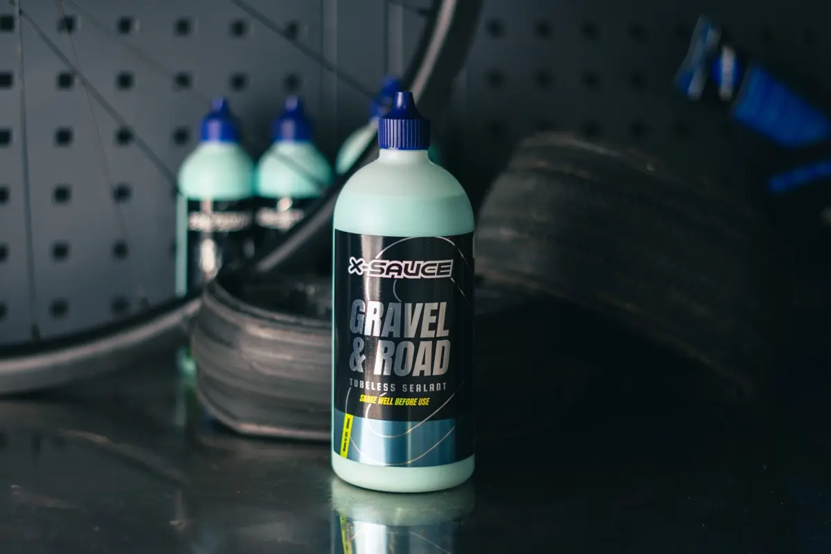 Botella de liquido sellante tubeless x sauce gravel road 500ml en Bikes Click