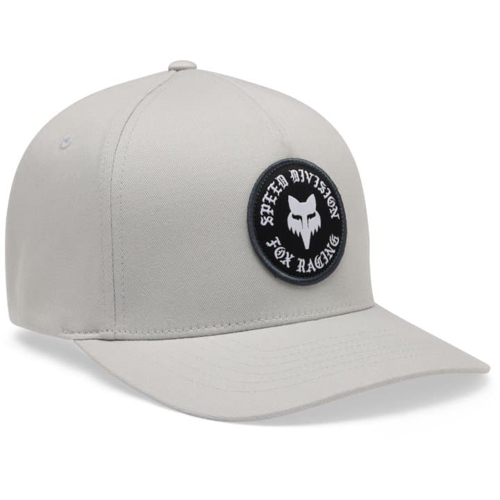 Gorra fox badge flexfit deportiva con parche frontal bordado en Bikes Click